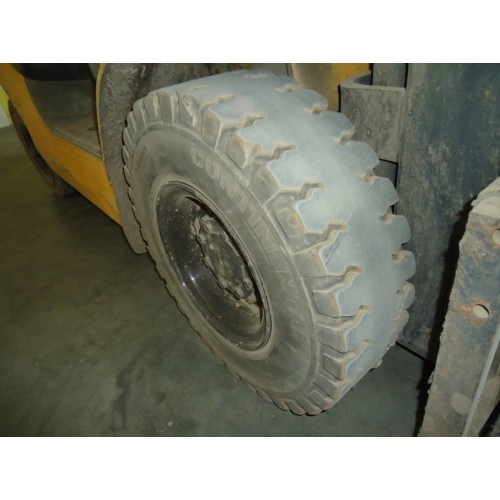 Komatsu FG15T-20