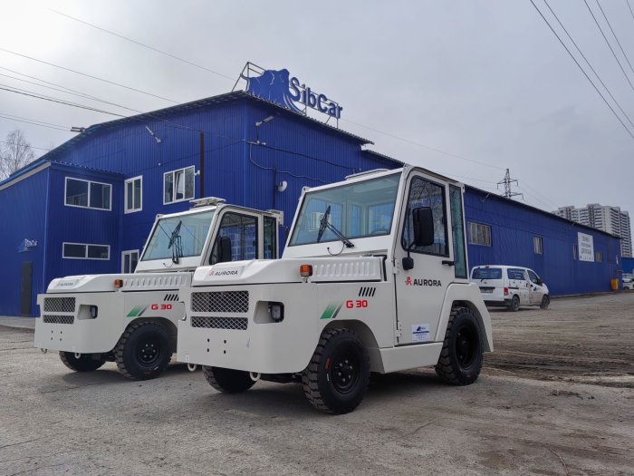 СИБКАР поставил для S7 два новых тягача AURORA FORKLIFT QYСD30 с двигателями Cummins