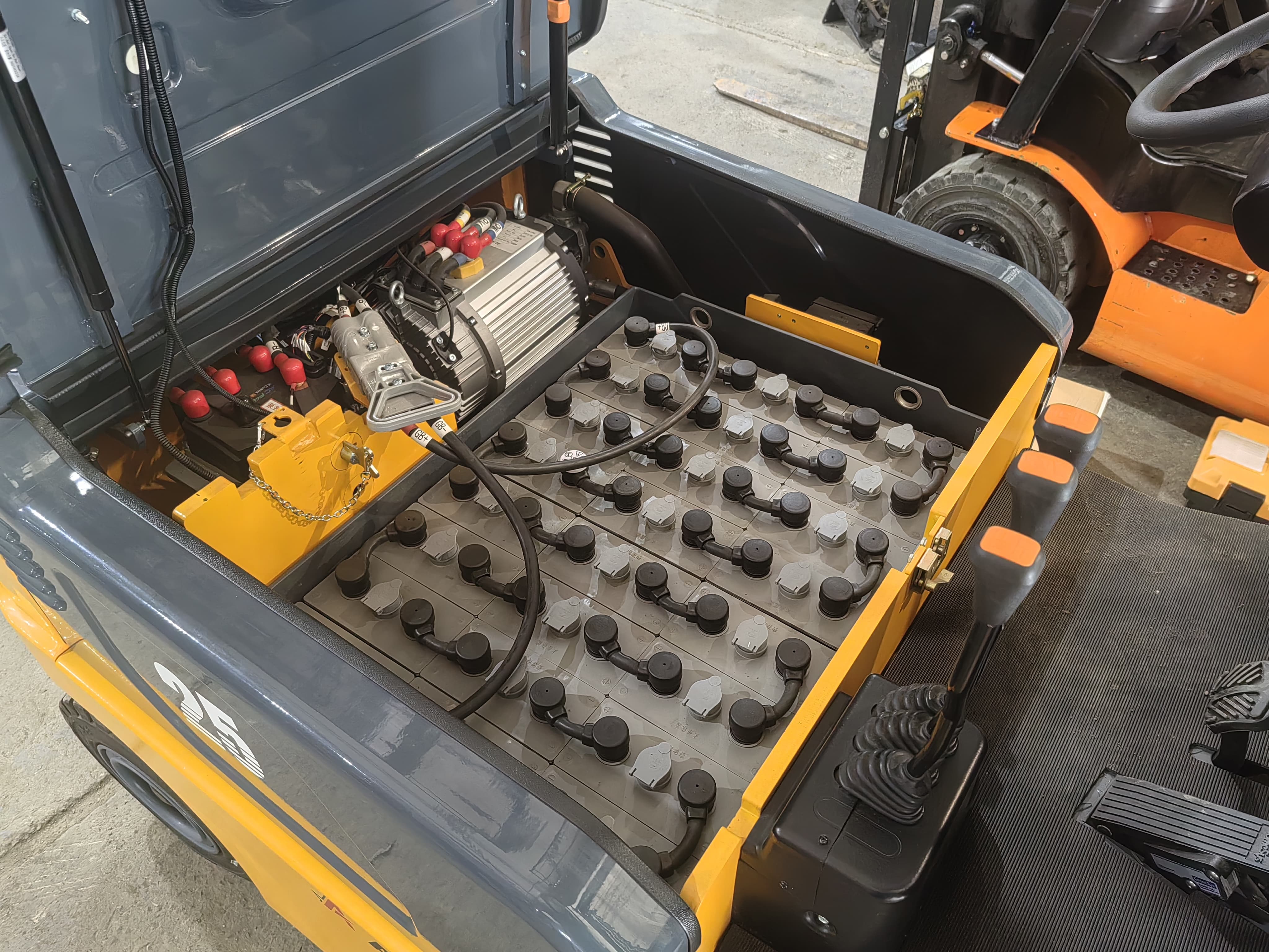 Электропогрузчик Aurora Forklift 2MK25